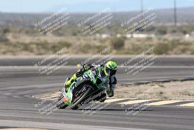 media/Jan-15-2026-Racers Edge (Thu) [[dfebeb70ab]]/3-B Group/Session 2 (Turn 11)/